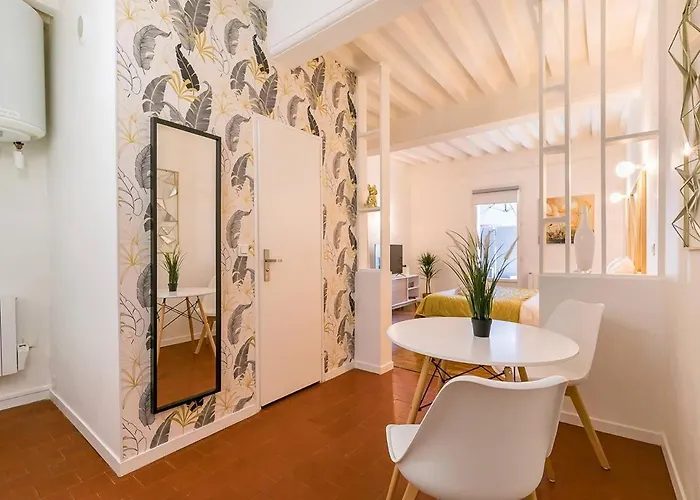 Terrasse Godrans En Plein Coeur De * Digione