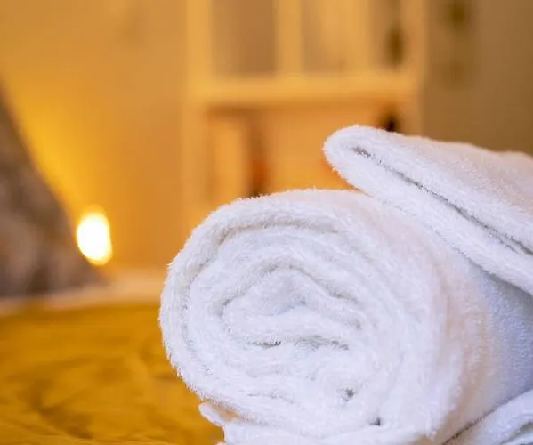 Terrasse Godrans En Plein Coeur De Appartamento